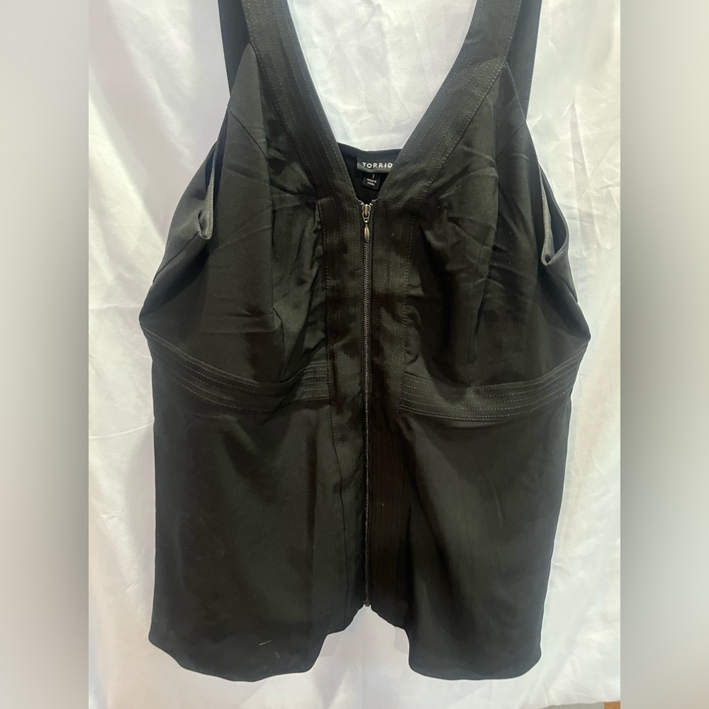 Torrid Black Zip-Front Sleeveless Top